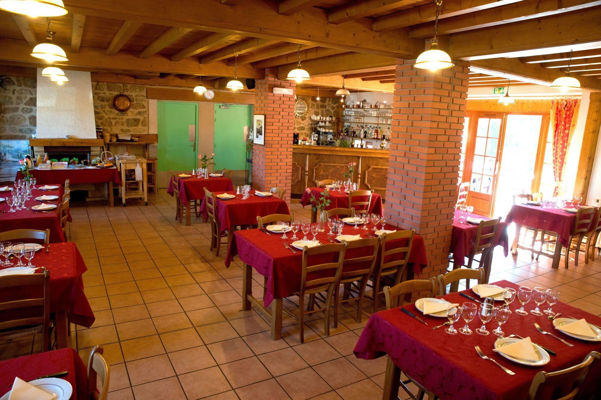 Domaine De La Plagnette *** 3*